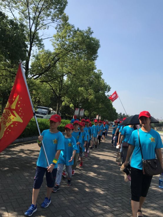 D:\儿子资料\小学\三年级\新闻稿\你是我的英雄-雨花烈士陵园游20190721\IMG_4820.JPG