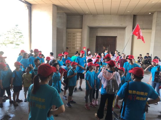 D:\儿子资料\小学\三年级\新闻稿\你是我的英雄-雨花烈士陵园游20190721\IMG_4877.JPG