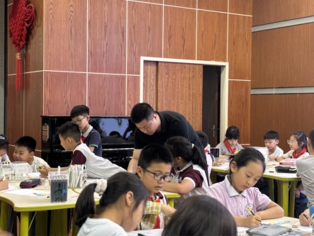 C:/Users/xiuxiu/Desktop/新建文件夹/a1ff4d1e16b6060161eca931b417d125.pnga1ff4d1e16b6060161eca931b417d125