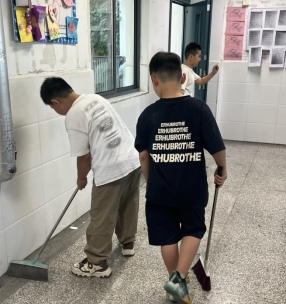 2AE4B54ADA1A5F9C22E567D9160CC08D