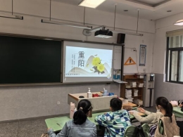 哼哼_2025-11-03 08.34.40_IMG_20251031_164527_01