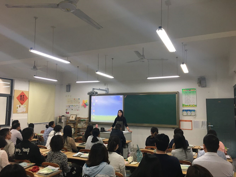 C:\Documents and Settings\Administrator\桌面\家长学校\家长学校一\3_副本.jpg