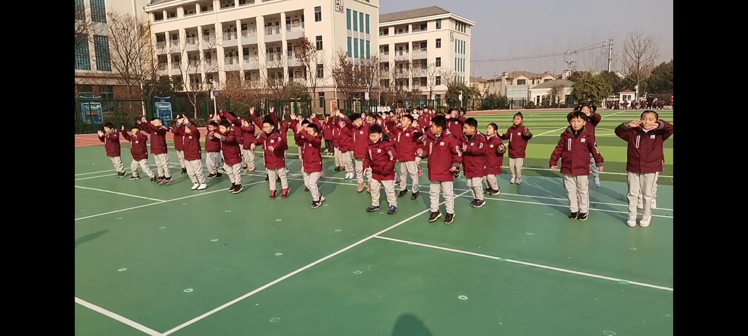 Screenshot_20201231_112618_com.huawei.himovie.jpg